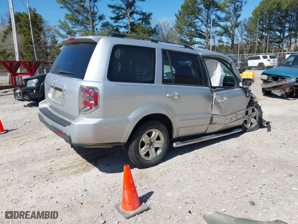 2008 Honda Pilot VP with VIN 5FNYF28248B010675, listed as a IAAI auction lot 41771241 with 1 mi miles. Bid and sale history available at carsss.com. Image 4.