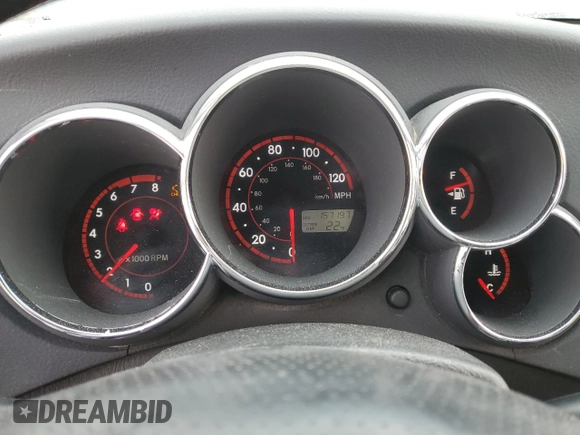 2008 Toyota Matrix STD with VIN 2T1KR30E88C707490, listed as a Copart auction lot 89407135 with 157,197 mi miles and Salvage Title. Bid and sale history available at DreamBid. Image 9.