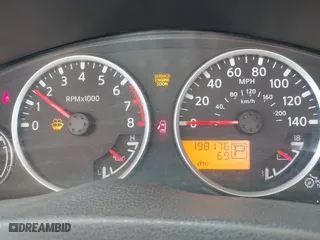 2011 Nissan Pathfinder SV with VIN 5N1AR1NNXBC609128, listed as a IAAI auction lot 41562304 with 198,176 mi miles. Bid and sale history available at carsss.com. Image 7.