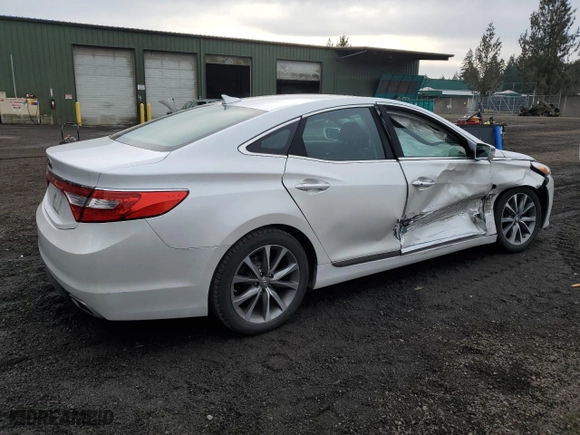 2015 Hyundai Azera with VIN KMHFG4JGXFA469152, listed as a Copart auction lot 43204565 with 139,384 mi miles and Salvage Title. Bid and sale history available at carsss.com. Image 3.