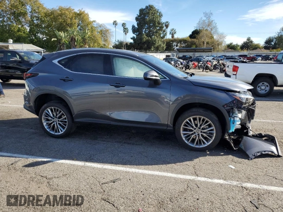 2022 Lexus NX with VIN JTJHKCEZXN5003839, listed as a Copart auction lot 44377143 with 7,560 mi miles. Bid and sale history available at carsss.com. Image 4.
