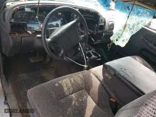 2000 Dodge Ram 1500 with VIN 3B7HC13Z1YG138356, listed as a Copart auction lot 68306524 with 171,481 mi miles and Salvage Title. Bid and sale history available at carsss.com. Image 8.