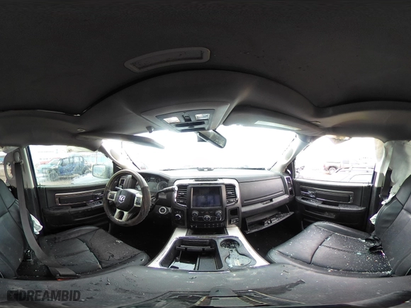 2018 Ram 2500 Laramie with VIN 3C6UR5FL9JG405980, listed as a IAAI auction lot 40981248 with 40,269 mi miles. Bid and sale history available at carsss.com. Image 19.