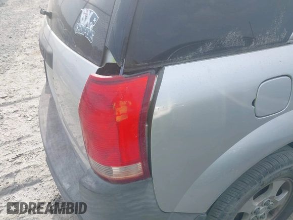 2004 Saturn VUE with VIN 5GZCZ23D14S876274, listed as a IAAI auction lot 42084891 with Not Provided miles and . Bid and sale history available at DreamBid. Image 6.