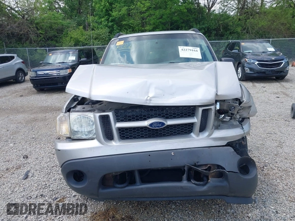 2005 Ford Explorer Sport Trac XLS z VIN 1FMZU77K55UB51889, wystawiony jako IAAI lot #42279164 z przebiegiem 210 081 mil mil oraz . Historia ofert i sprzedaży dostępna na DreamBid. Obrazek 12.