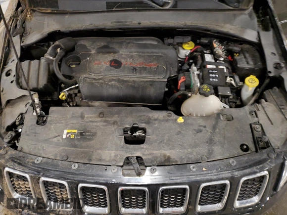 2018 Jeep Compass Latitude with VIN 3C4NJDBB1JT259366, listed as a Copart auction lot 48761085 with 56,190 mi miles and Salvage Title. Bid and sale history available at DreamBid. Image 13.