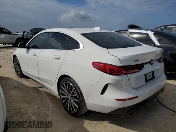 2021 BMW 2 Series 228i xDrive z VIN WBA73AK08M7G68943, wystawiony jako Copart lot #52012645 z przebiegiem 82 395 mil mil oraz Nie do naprawy • Non repairable. Historia ofert i sprzedaży dostępna na DreamBid. Obrazek 2.