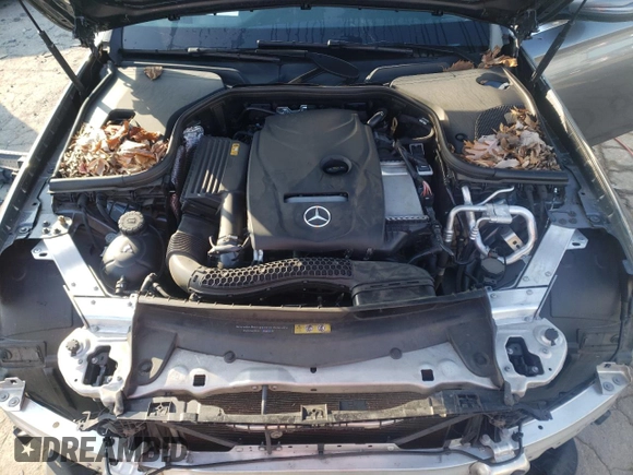 2018 Mercedes-Benz E-Class E 300 with VIN WDDZF4JB1JA358433, listed as a Copart auction lot 71467222 with 60,742 mi miles. Bid and sale history available at carsss.com. Image 12.