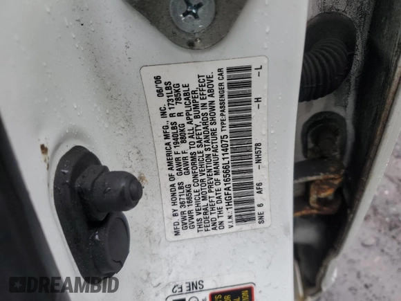 2006 Honda Civic LX z VIN 1HGFA16566L114075, wystawiony jako Copart lot #55794165 z przebiegiem 237 259 mil mil oraz Szkoda całkowita • Salvage title. Historia ofert i sprzedaży dostępna na DreamBid. Obrazek 12.