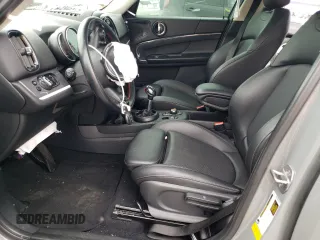 2019 MINI Countryman Cooper S with VIN WMZYT3C56K3E97143, listed as a Copart auction lot 62315533 with 0 mi miles and Salvage Title. Bid and sale history available at carsss.com. Image 7.