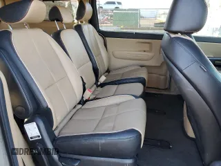 2017 Kia Sedona LX with VIN KNDMB5C19H6325946, listed as a Copart auction lot 82248594 with 139,172 mi miles and Salvage Title. Bid and sale history available at carsss.com. Image 11.