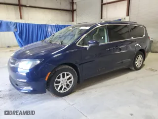 2020 Chrysler Voyager LXI with VIN 2C4RC1DG7LR192183, listed as a Copart auction lot 49820315 with 132,766 mi miles and Clean Title. Bid and sale history available at carsss.com. Image 1.