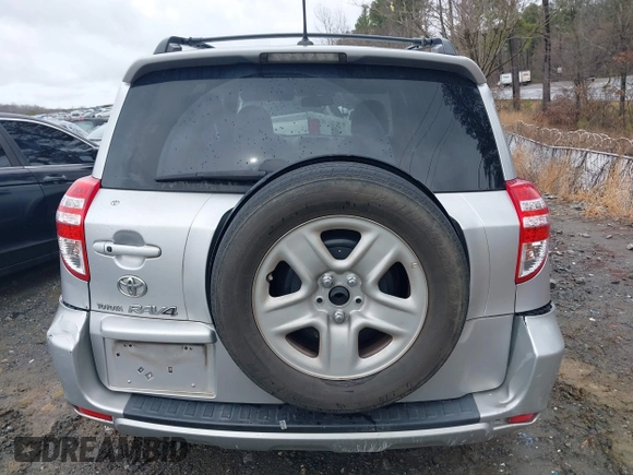 2010 Toyota RAV4 Limited с VIN 2T3YK4DV3AW008620, выставлен на аукционе IAAI как лот 41748119 с пробегом 190 707 миль миль и . История ставок и продаж доступна на DreamBid. Изображение 16.