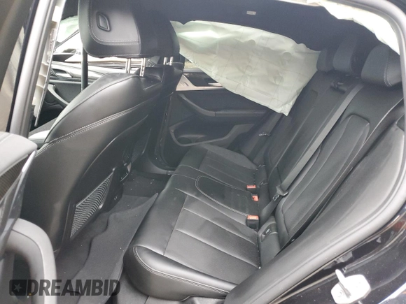 2024 BMW X4 M40i z VIN 5UX43DT09R9U93650, wystawiony jako Copart lot #50173205 z przebiegiem Nie podano mil oraz Szkoda całkowita • Salvage title. Historia ofert i sprzedaży dostępna na DreamBid. Obrazek 12.