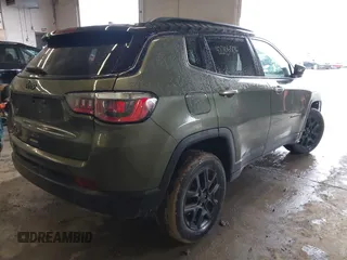 2021 Jeep Compass Sport с VIN 3C4NJDAB8MT591231, выставлен на аукционе IAAI как лот 42206506 с пробегом 69 976 миль миль и . История ставок и продаж доступна на DreamBid. Изображение 4.