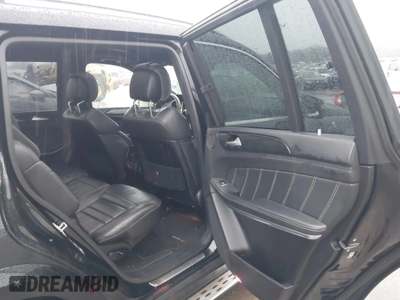 2017 Mercedes-Benz GLS 63 AMG with VIN 4JGDF7FE4HA752670, listed as a IAAI auction lot 41479746 with 105,653 mi miles and . Bid and sale history available at DreamBid. Image 8.
