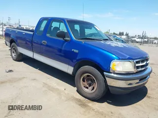 1998 Ford F-150 with VIN 1FTZX1728WKA58760, listed as a IAAI auction lot 42832277 with 189,085 mi miles and . Bid and sale history available at DreamBid. Image 1.