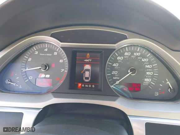 2008 Audi S6 with VIN WAUDN74F98N000603, listed as a IAAI auction lot 42018085 with 152,160 mi miles. Bid and sale history available at carsss.com. Image 7.