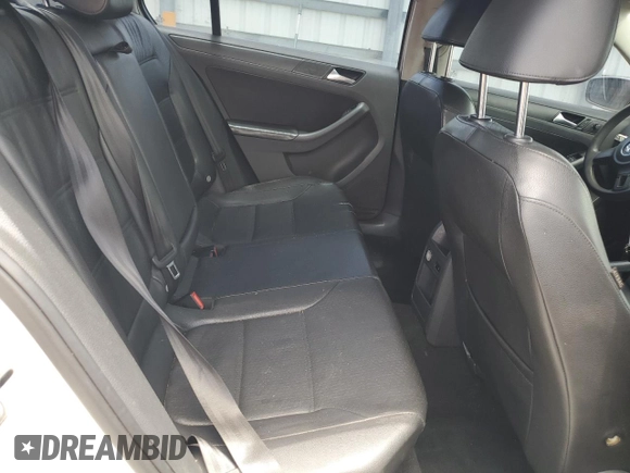2014 Volkswagen Jetta SE with VIN 3VWD17AJ9EM366958, listed as a Copart auction lot 62948535 with 120,078 mi miles and Clean title. Bid and sale history available at DreamBid. Image 10.