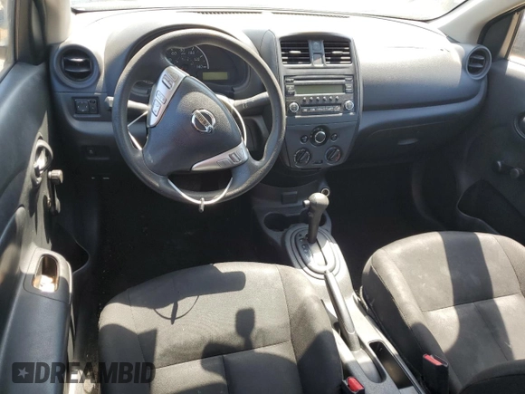 2017 Nissan Versa S Plus z VIN 3N1CN7AP7HL843570, wystawiony jako Copart lot #56417205 z przebiegiem Nie podano mil oraz Czysty tytuł • Clean title. Historia ofert i sprzedaży dostępna na DreamBid. Obrazek 8.