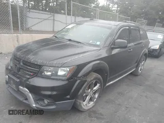 2015 Dodge Journey Crossroad z VIN 3C4PDDGG4FT533655, wystawiony jako IAAI lot #40383816 z przebiegiem 67 192 mil mil oraz . Historia ofert i sprzedaży dostępna na DreamBid. Obrazek 18.