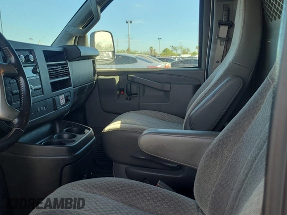 2019 Chevrolet Express Cargo with VIN 1GCWGAFG2K1328176, listed as a IAAI auction lot 42621284 with 97,123 mi miles and . Bid and sale history available at DreamBid. Image 7.