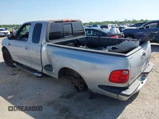 2003 Ford F-150 XL с VIN 1FTRX07W83KB40268, выставлен на аукционе IAAI как лот 42009163 с пробегом 243 836 миль миль и . История ставок и продаж доступна на DreamBid. Изображение 3.