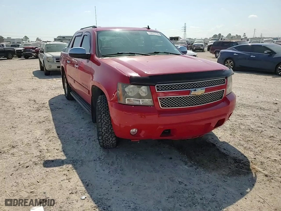 2008 Chevrolet Avalanche LTZ with VIN 3GNFK123X8G181138, listed as a Copart auction lot 70577774 with 135,290 mi miles and Salvage Title. Bid and sale history available at carsss.com. Image 10.