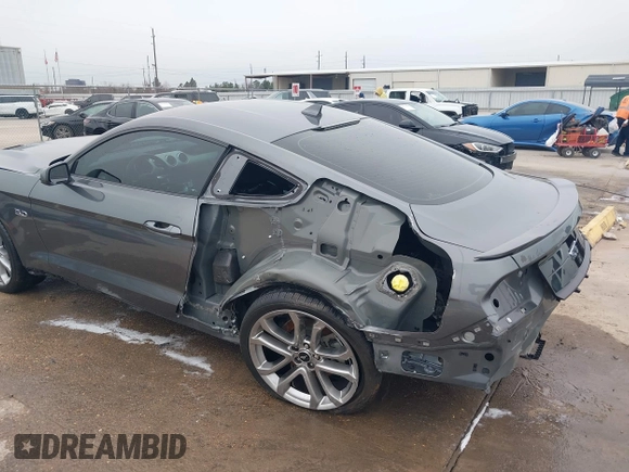 2022 Ford Mustang GT with VIN 1FA6P8CF5N5130618, listed as a IAAI auction lot 41392137 with 18,548 mi miles. Bid and sale history available at carsss.com. Image 6.