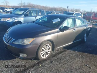 2011 Lexus ES with VIN JTHBK1EG2B2472155, listed as a IAAI auction lot 40962743 with 134,227 mi miles. Bid and sale history available at carsss.com. Image 17.
