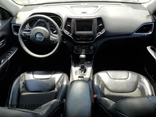 2020 Jeep Cherokee Altitude with VIN 1C4PJLLB4LD615593, listed as a Copart auction lot 58412635 with 95,697 mi miles and Salvage title. Bid and sale history available at DreamBid. Image 8.