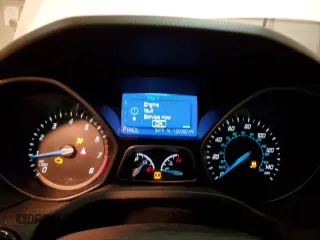 2013 Ford Focus SE with VIN 1FADP3F20DL220904, listed as a Copart auction lot 41628975 with 120,060 mi miles and Salvage Title. Bid and sale history available at carsss.com. Image 9.