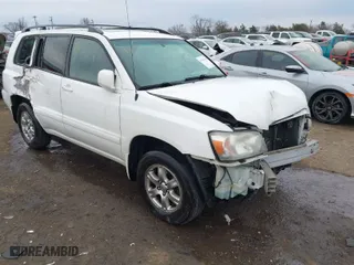 2007 Toyota Highlander w/3rd Row with VIN JTEEP21A870197476, listed as a IAAI auction lot 41631179 with 142,770 mi miles. Bid and sale history available at carsss.com. Image 1.