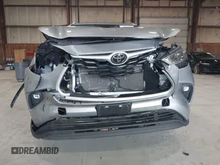 2022 Toyota Highlander XLE z VIN 5TDHZRBH3NS579974, wystawiony jako IAAI lot #41898015 z przebiegiem 46 005 mil mil oraz . Historia ofert i sprzedaży dostępna na DreamBid. Obrazek 6.