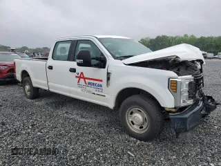 2017 Ford F-350 XL с VIN 1FT7W3AT8HEE58455, выставлен на аукционе Copart как лот 54678205 с пробегом 196 545 миль миль и Списание • Salvage title. История ставок и продаж доступна на DreamBid. Изображение 4.