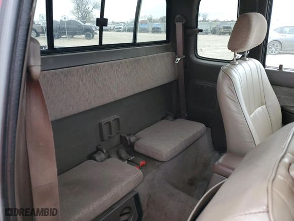 1999 Toyota Tacoma PreRunner with VIN 4TASN92N0XZ477634, listed as a Copart auction lot 41698495 with 302,398 mi miles and Salvage Title. Bid and sale history available at carsss.com. Image 10.