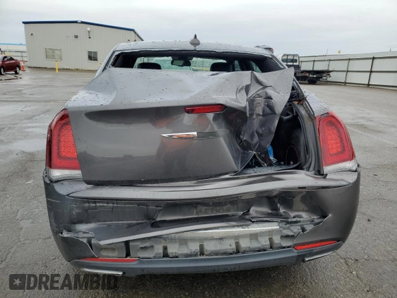 2015 Chrysler 300 with VIN 2C3CCABG2FH926929, listed as a Copart auction lot 44417275 with 133,737 mi miles and Salvage Title. Bid and sale history available at carsss.com. Image 6.