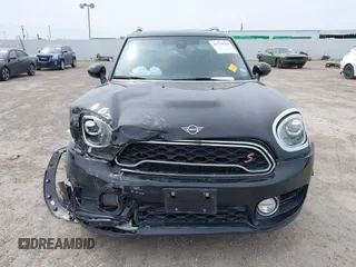 2019 MINI Countryman Cooper S with VIN WMZYT5C58K3E64351, listed as a IAAI auction lot 41739265 with 58,893 mi miles. Bid and sale history available at carsss.com. Image 12.