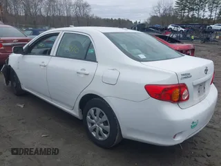 2010 Toyota Corolla z VIN 2T1BU4EE5AC496736, wystawiony jako IAAI lot #42027470 z przebiegiem 160 033 mil mil oraz . Historia ofert i sprzedaży dostępna na DreamBid. Obrazek 3.
