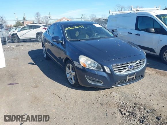 2013 Volvo S60 T5 Premier with VIN YV1612FS4D2206535, listed as a IAAI auction lot 41651699 with 141,557 mi miles and . Bid and sale history available at DreamBid. Image 1.
