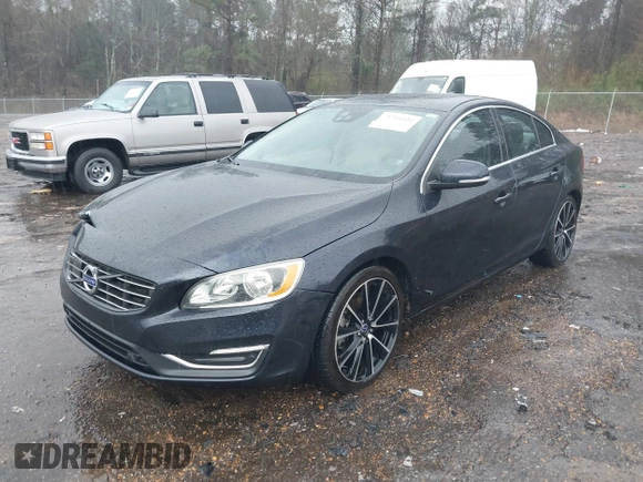 2016 Volvo S60 T5 Drive-E Premier with VIN YV126MFK5G2405660, listed as a IAAI auction lot 41716920 with 91,053 mi miles. Bid and sale history available at carsss.com. Image 2.