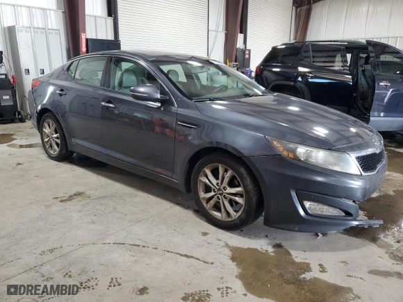 2011 Kia Optima EX with VIN KNAGN4A70B5169361, listed as a Copart auction lot 51404825 with 200,597 mi miles and Salvage Title. Bid and sale history available at carsss.com. Image 4.
