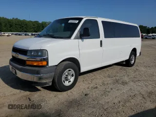 2017 Chevrolet Express Passenger LT with VIN 1GAZGPFG6H1253936, listed as a Copart auction lot 64303325 with 143,823 mi miles and Clean title. Bid and sale history available at DreamBid. Image 1.