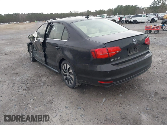 2015 Volkswagen Jetta Sedan Hybrid SEL Premium with VIN 3VW637AJXFM314288, listed as a IAAI auction lot 41715001 with 152,484 mi miles. Bid and sale history available at carsss.com. Image 3.