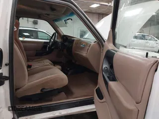 2000 Ford Ranger XLT with VIN 1FTZR15X4YPA57023, listed as a IAAI auction lot 41769447 with 159,655 mi miles and . Bid and sale history available at DreamBid. Image 5.