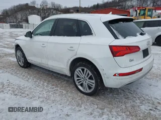 2018 Audi Q5 Prestige with VIN WA1CNAFY9J2171198, listed as a IAAI auction lot 41640282 with 37,208 mi miles. Bid and sale history available at carsss.com. Image 3.