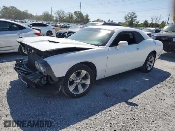 2016 Dodge Challenger SXT z VIN 2C3CDZAG5GH344757, wystawiony jako Copart lot #52192205 z przebiegiem 69 305 mil mil oraz Szkoda całkowita • Salvage title. Historia ofert i sprzedaży dostępna na DreamBid. Obrazek 1.