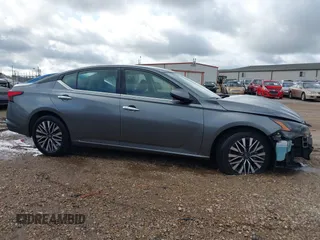 2023 Nissan Altima SV z VIN 1N4BL4DV9PN329053, wystawiony jako IAAI lot #42373968 z przebiegiem 50 729 mil mil oraz . Historia ofert i sprzedaży dostępna na DreamBid. Obrazek 13.