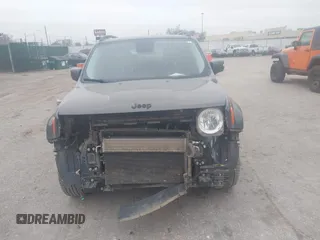 2016 Jeep Renegade Latitude with VIN ZACCJBBT7GPC87306, listed as a IAAI auction lot 41078571 with 75,549 mi miles. Bid and sale history available at carsss.com. Image 13.