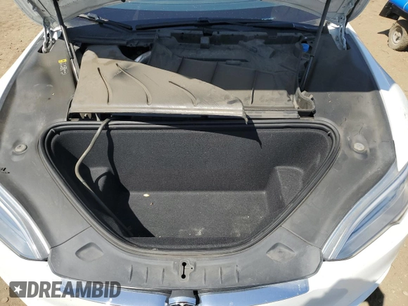 2017 Tesla Model S 100D с VIN 5YJSA1E27HF199003, выставлен на аукционе Copart как лот 59214775 с пробегом 99 673 миль миль и Списание • Salvage title. История ставок и продаж доступна на DreamBid. Изображение 12.